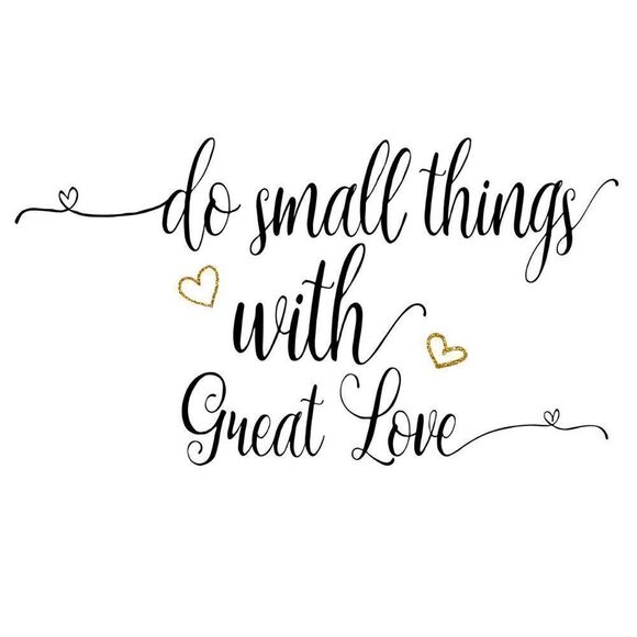 🔅🆕 ✨Elegant Classic Gold Rim Heart Enamel Earrings available in: 💙 🤍 ❤️ 💜✨ - Picture 3 of 10